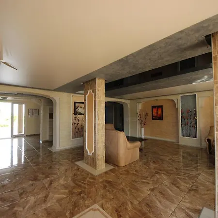 Menada Vip Zone Σάνι Μπιτς